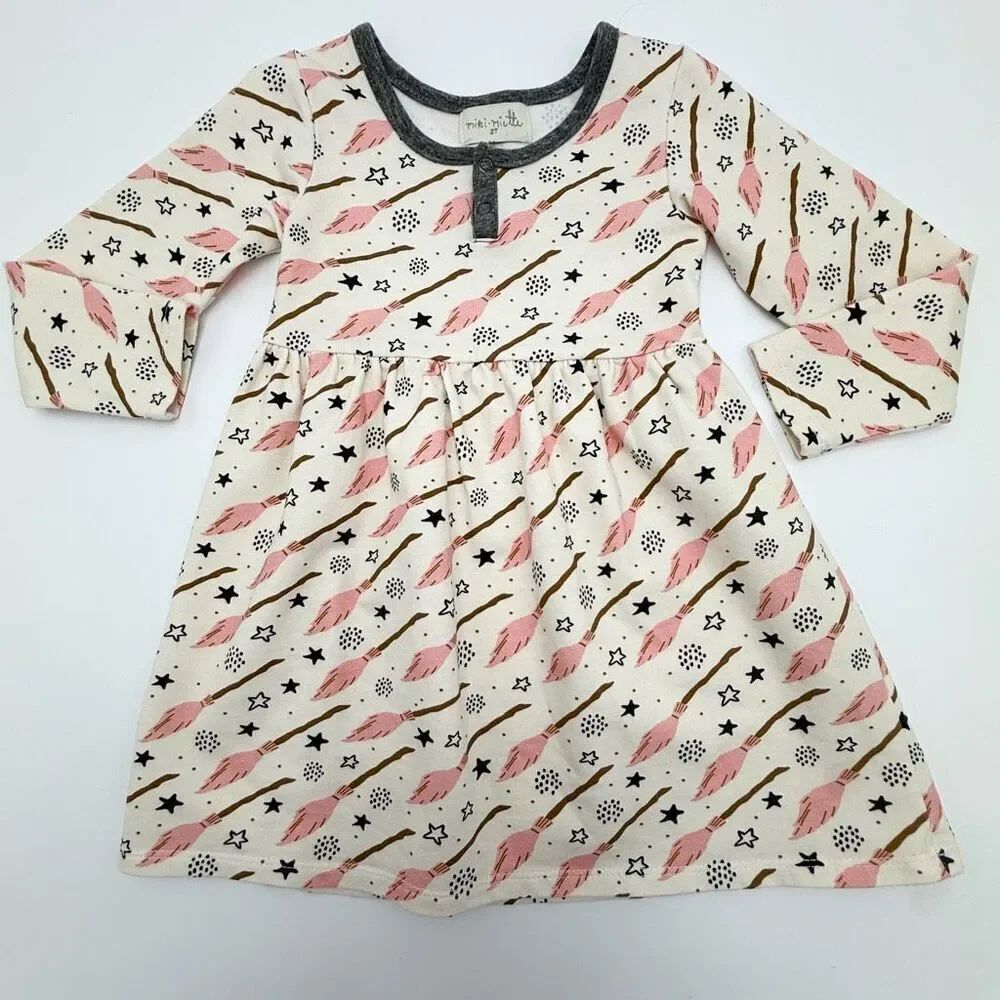 Miki Miette Boutique Long Sleeve Pink Broomstick Black Star Print Fit and Flare